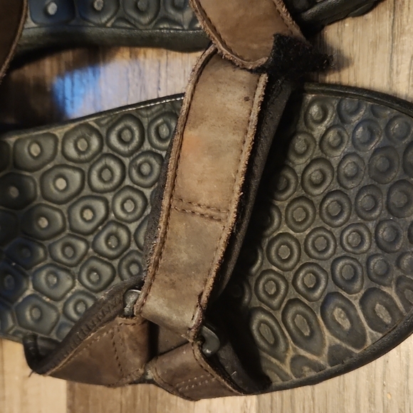 MAGELLAN Outdoors Brown Sandals  Mens Size 13 - Picture 2 of 4